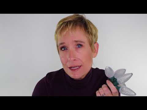 25-light C9 Green LED Christmas Lights, 8" Spacing Green Wire