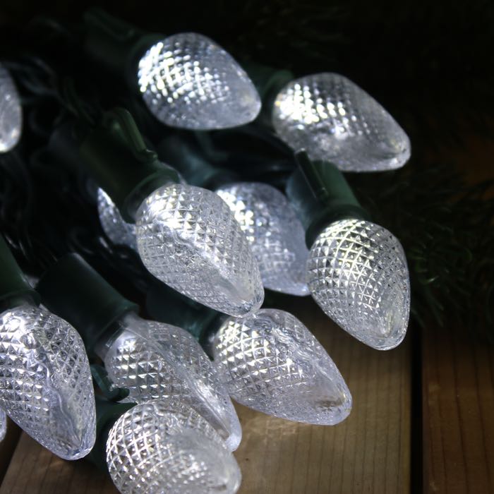 25-light C7 Pure White LED Christmas Lights (Non-removable bulbs), 8" Spacing Green Wire