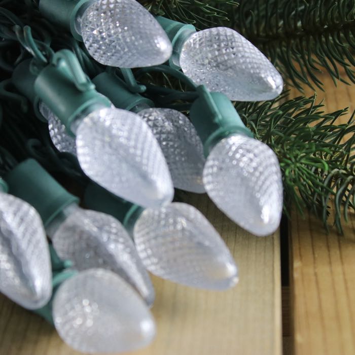 25-light C7 Pure White LED Christmas Lights (Non-removable bulbs), 8" Spacing Green Wire