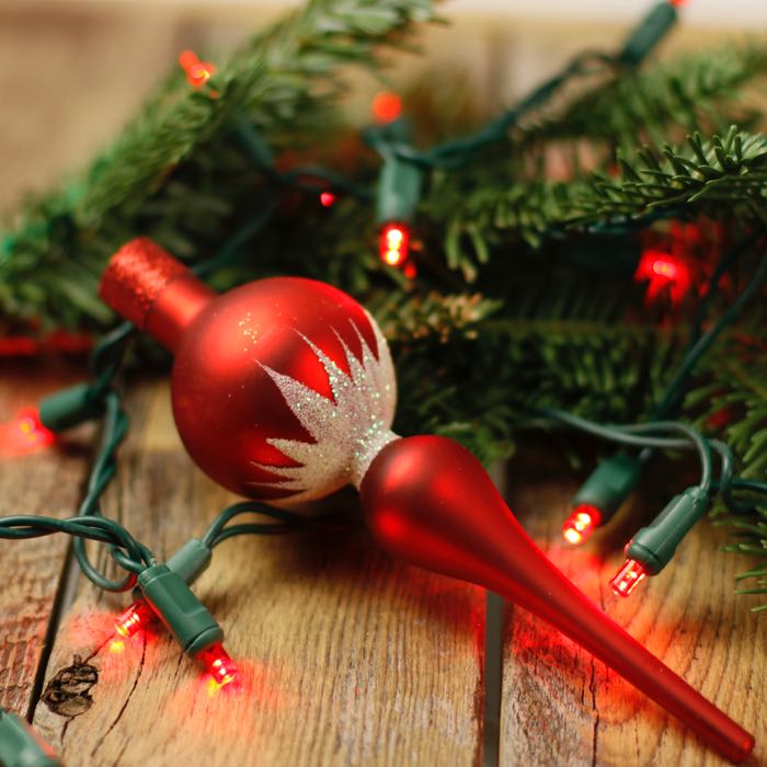 50 Red 5mm LED Christmas Lights Green Wire