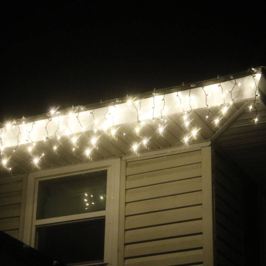 Warm White 5mm Led Icicle Lights On Green Wire