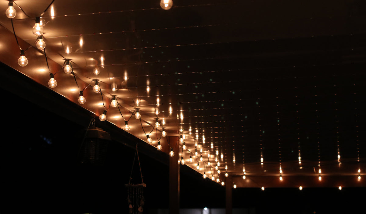 Outdoor String Lights Design and Installation Guide – Christmas Light ...