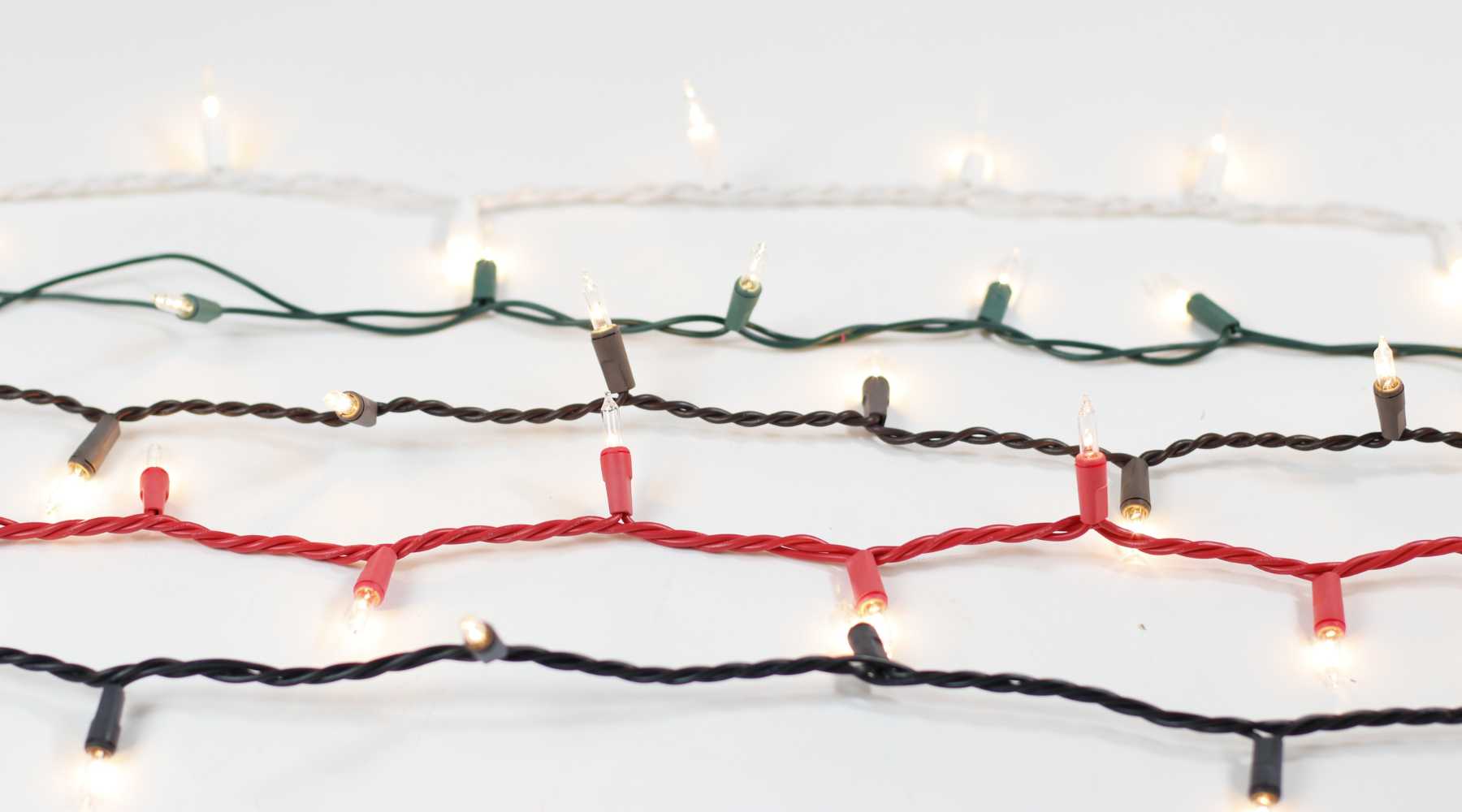 If a bulb burns out in these mini lights will the string stay lit