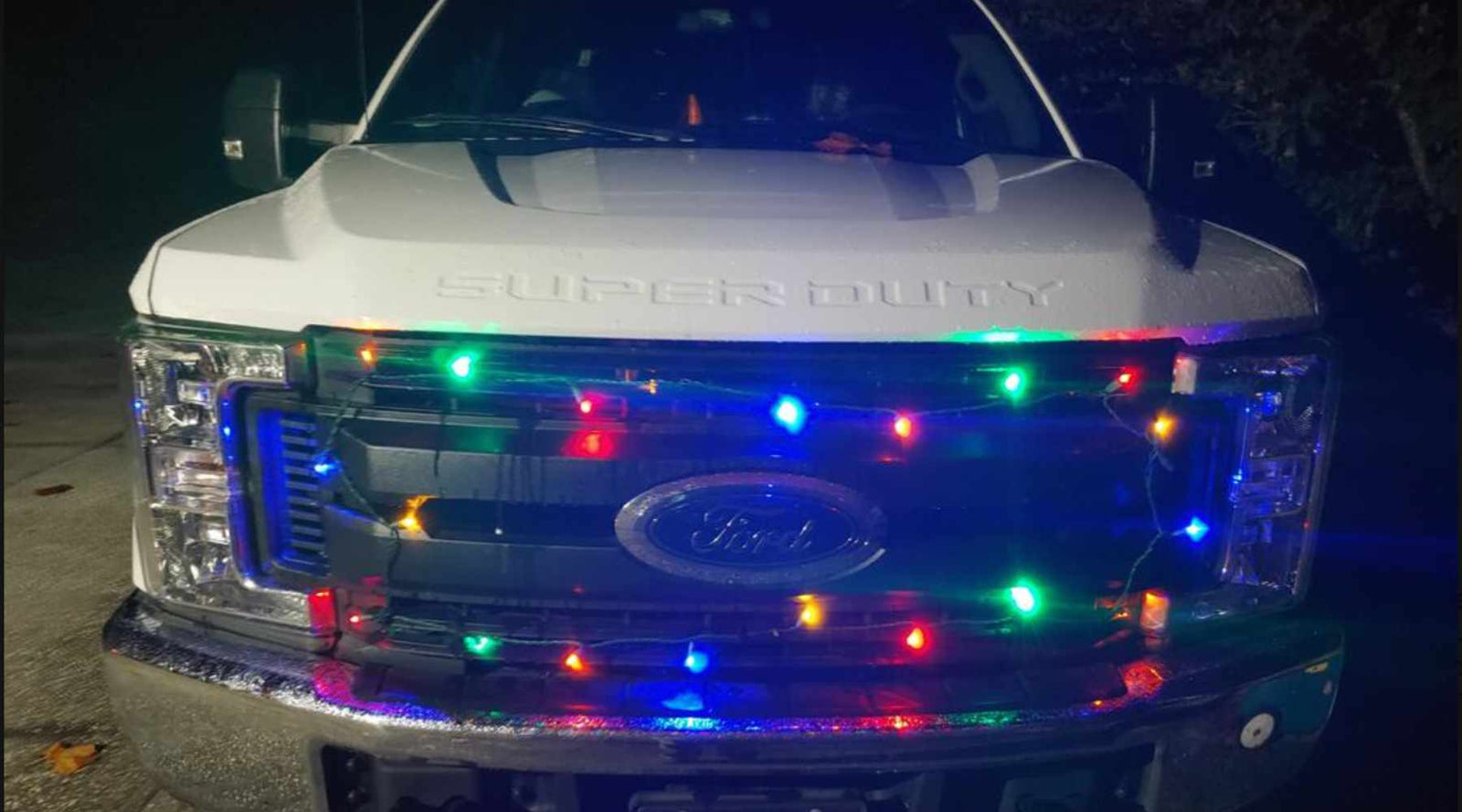 Will Christmas lights run on 12 volts?