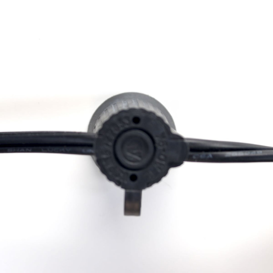 C7 (E12) 500' Spool 15" Spacing, Black SPT-2 Wire
