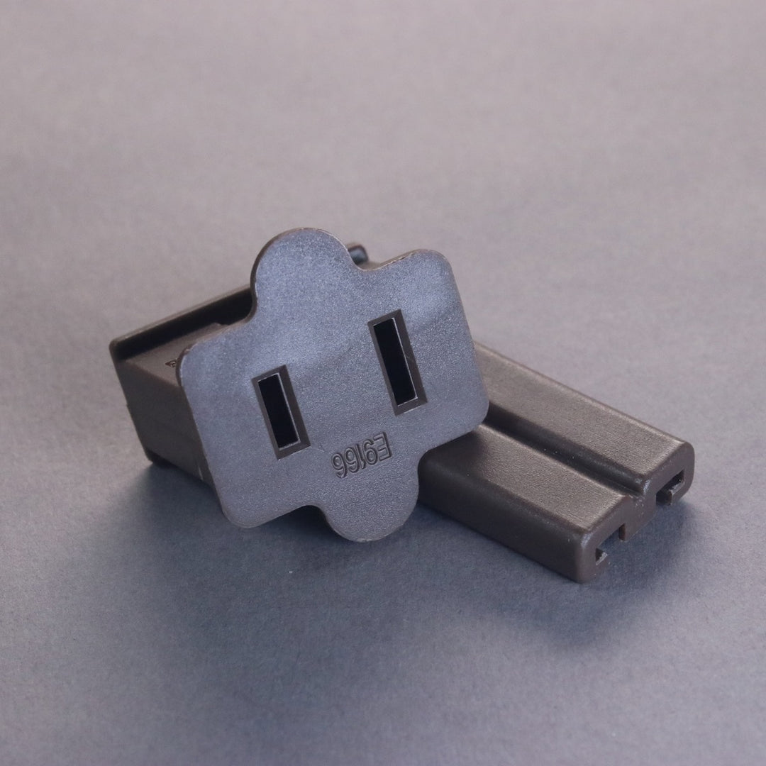 Female Gilbert Plug SPT-2 Brown