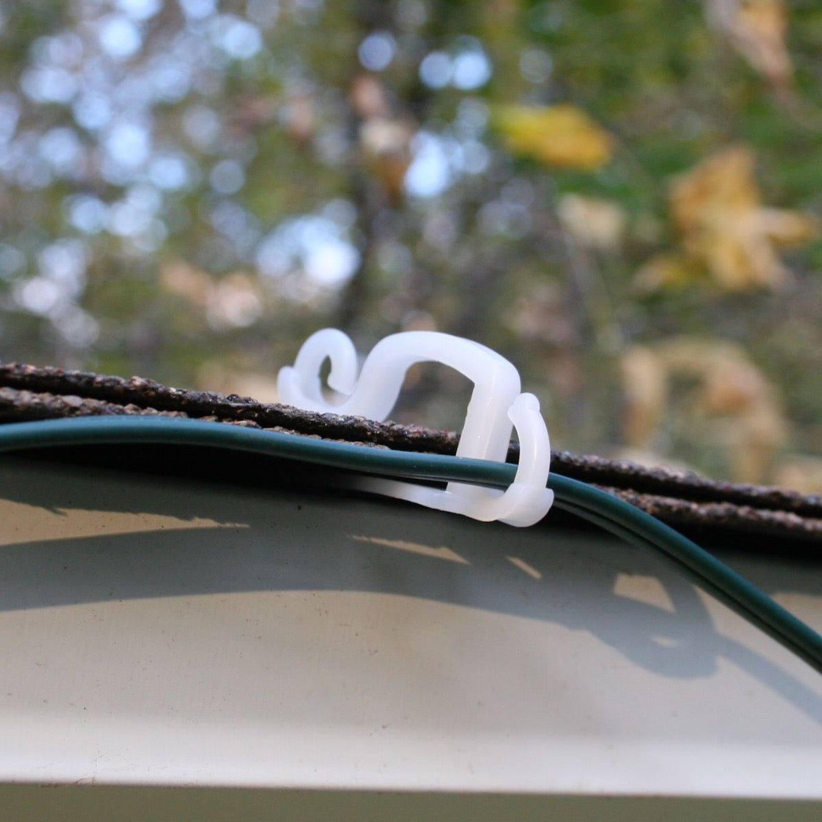 Icicle Light Clips 500 Count Christmas Light Source