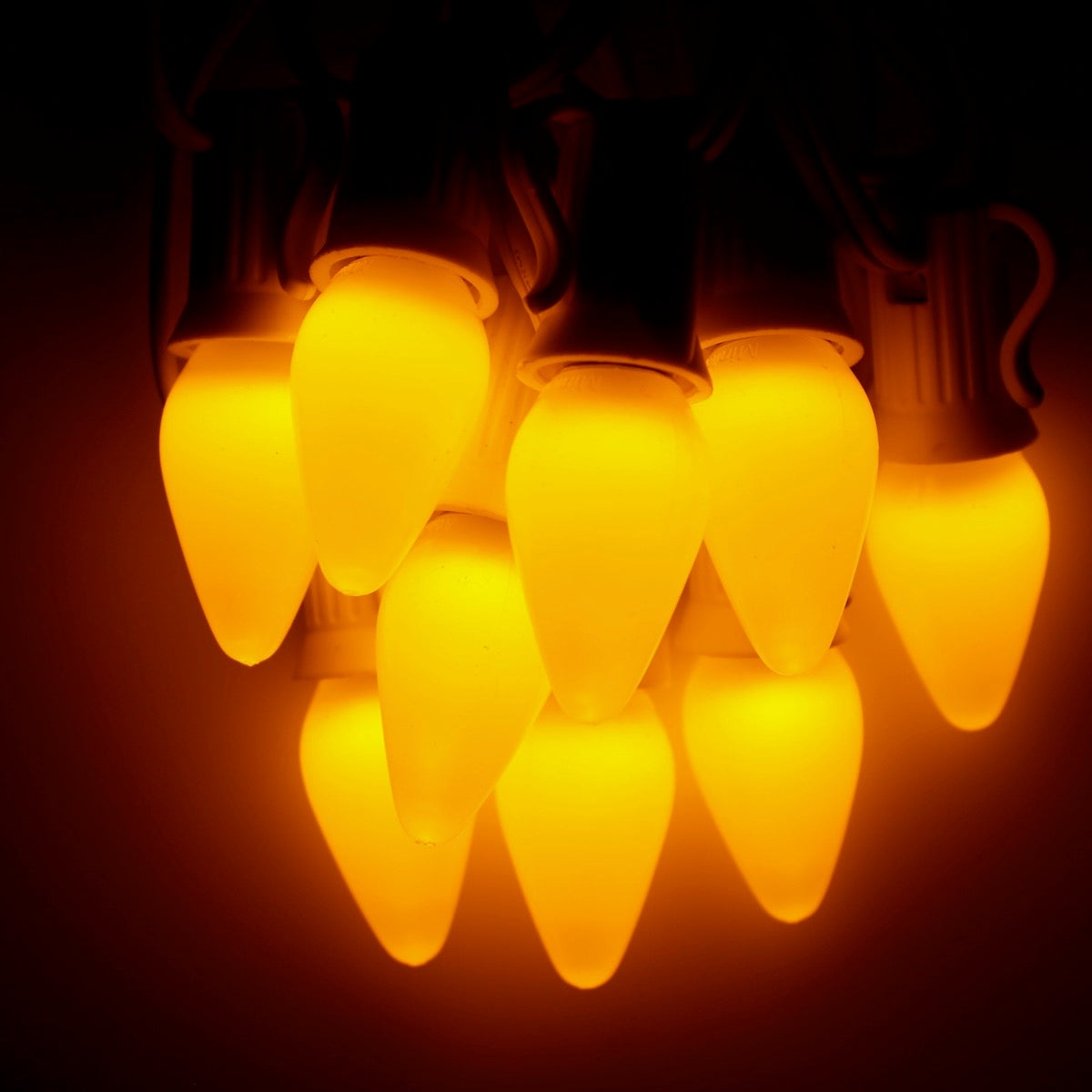 thumbnail image 2 of Box Of 25 C7 Solid Yellow Frosted Opaque Christmas Bulbs - Indoor/Outdoor Incandescent Lights 2 of 5